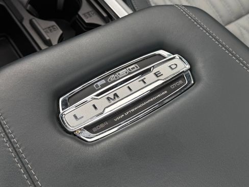 Used 2024 Ford F450 Limited w/ FX4 Off-Road Package image 71