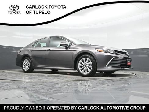 Used 2024 Toyota Camry LE FWD image 39