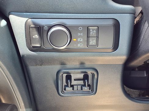Used 2024 Ford Maverick Lariat w/ Black Appearance Package AWD/4WD image 18