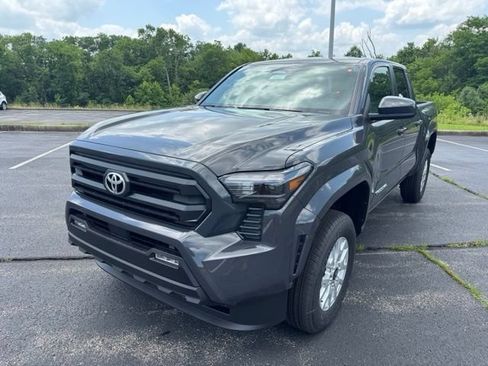 New 2026 Toyota Tacoma SR5 AWD/4WD image 7