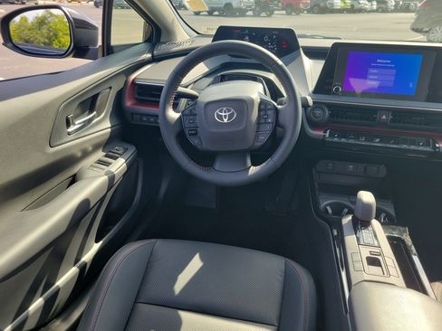 Used 2023 Toyota Prius Prime FWD image 15