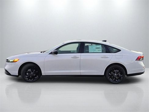 New 2025 Honda Accord SE image 9