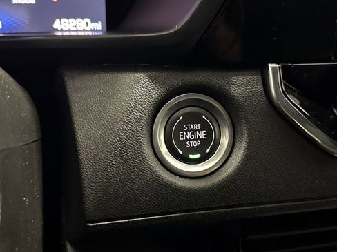 Certified 2024 Chevrolet Colorado W/T w/ Technology Package image 16