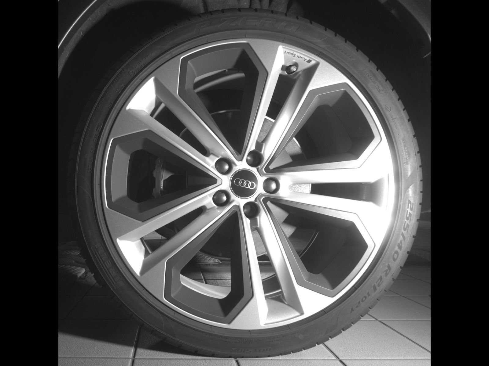 Certified 2024 Audi Q5 2.0T Premium Plus w/ Premium Plus Package AWD/4WD image 30
