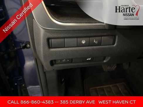 Certified 2023 Nissan Rogue Platinum w/ Platinum Premium Package image 29