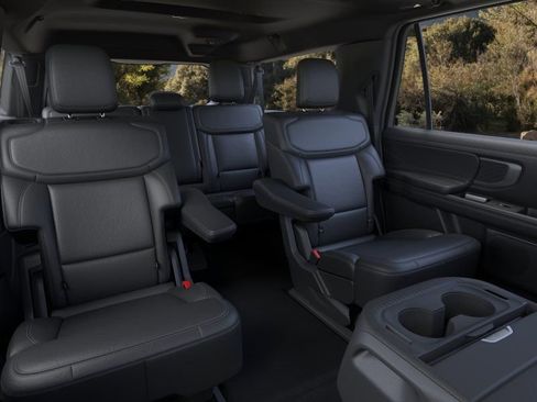 New 2026 Ford Expedition Max Platinum AWD/4WD image 11