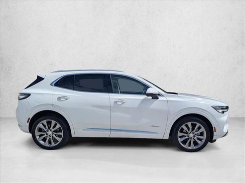 Used 2021 Buick Envision Avenir w/ Technology Package II FWD image 4