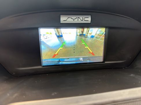 Used 2018 Ford Escape SE AWD/4WD image 19