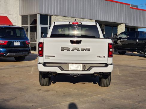 New 2026 RAM 1500 4x4 Crew Cab image 8