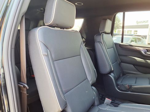 Certified 2026 GMC Yukon XL Elevation AWD/4WD image 14