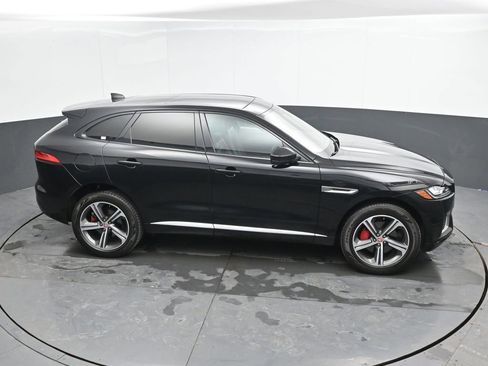 Used 2020 Jaguar F-PACE S image 37