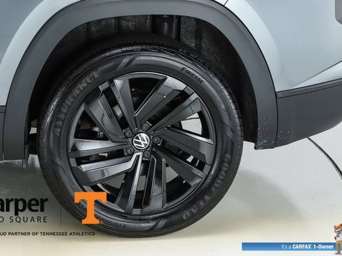 Used 2023 Volkswagen Atlas Cross Sport SE w/ Black Wheel Package FWD image 43