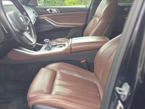 Used 2021 BMW X5 sDrive40i w/ M Sport Package RWD image 12