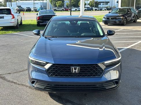 Used 2024 Honda Accord EX-L image 4