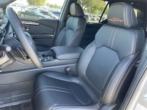 New 2025 Honda Pilot TrailSport image 25