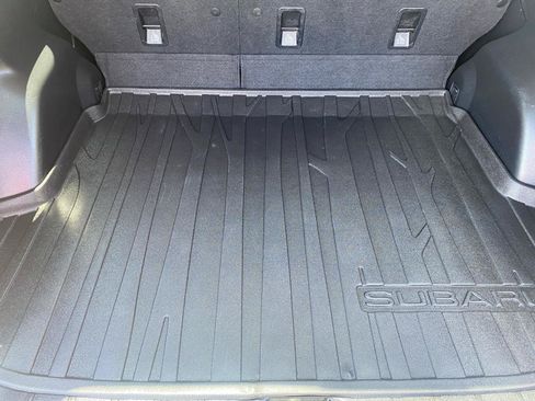 Used 2018 Subaru Forester 2.5i Premium w/ All-Weather Package AWD/4WD image 9