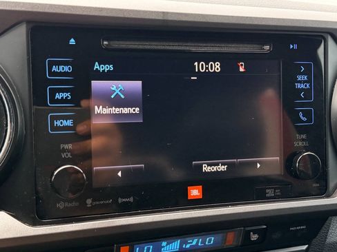 Used 2019 Toyota Tacoma TRD Off-Road AWD/4WD image 39