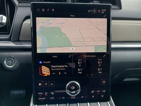 New 2026 GMC Terrain Elevation w/ Elevation Premium Package image 32