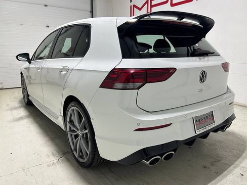 Used 2024 Volkswagen Golf R 4-Door AWD/4WD image 5
