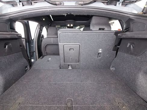 Used 2023 Volvo C40 P8 Recharge Plus AWD/4WD image 23