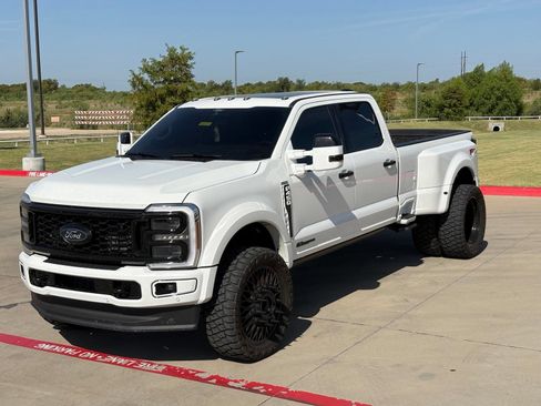 Used 2026 Ford F450 Platinum w/ Platinum Plus Package AWD/4WD image 13