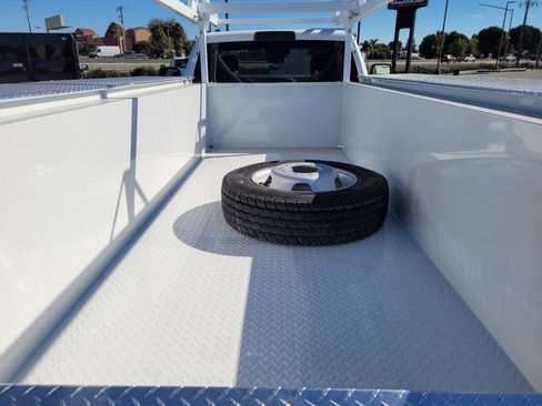 New 2026 RAM 5500 Tradesman w/ Chrome Appearance Group RWD image 7