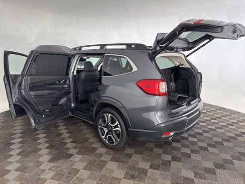 Used 2024 Subaru Ascent Limited w/ Technology Package AWD/4WD image 9