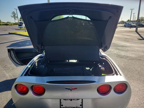 Used 2011 Chevrolet Corvette Coupe w/ Preferred Equipment Group image 12