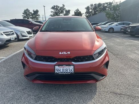 Used 2023 Kia Forte LXS image 4