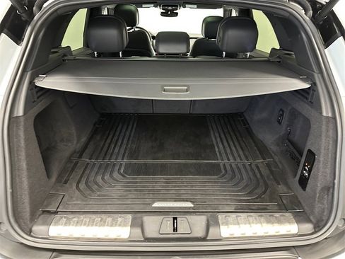 Used 2023 Land Rover Range Rover Sport SE image 25