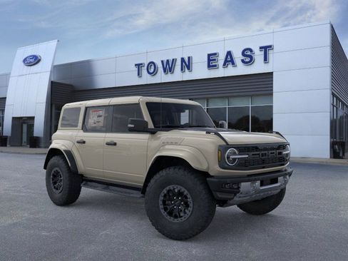 New 2025 Ford Bronco Raptor image 7