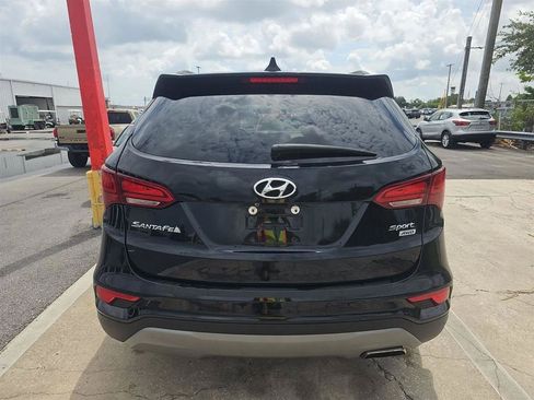 Used 2018 Hyundai Santa Fe Sport w/ 2.4L Value Package 02 AWD/4WD image 5