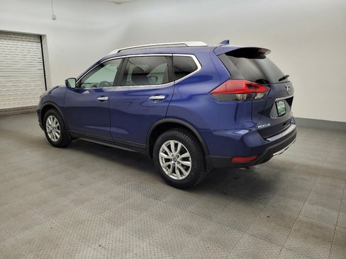Used 2018 Nissan Rogue SV FWD image 3