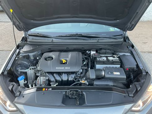 Used 2018 Hyundai Elantra Value Edition image 39