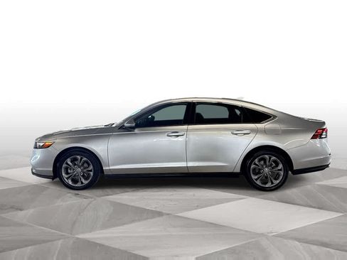 Used 2024 Honda Accord EX image 5
