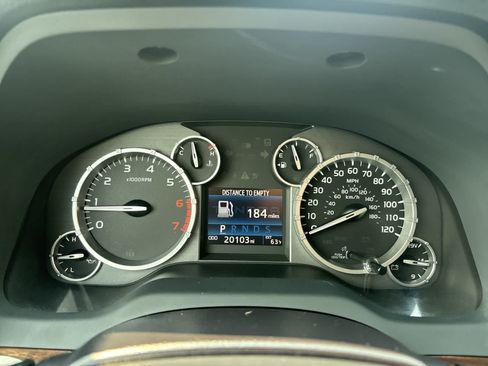 Used 2016 Toyota Tundra Limited w/ Limited Premium Package AWD/4WD image 13