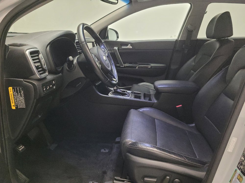Used 2019 Kia Sportage EX w/ Option Group 040 AWD/4WD image 17
