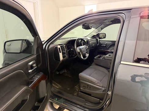 Used 2017 GMC Sierra 1500 SLE w/ SLE Value Package AWD/4WD image 9