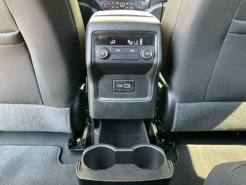 Used 2023 GMC Acadia SLE w/ Elevation Edition FWD image 23
