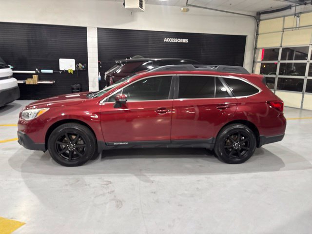 Used 2017 Subaru Outback 2.5i Limited AWD/4WD image 5