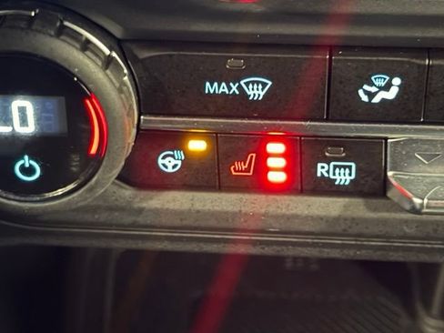 Used 2025 Ford Bronco Outer Banks AWD/4WD image 24