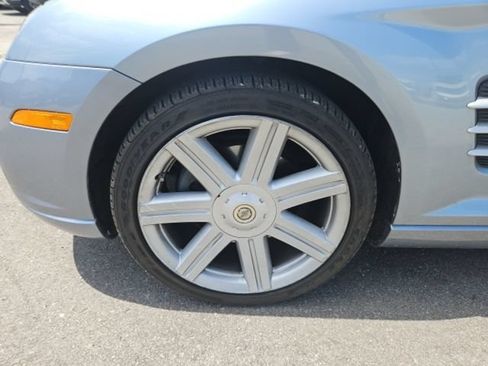 Used 2005 Chrysler Crossfire Limited RWD image 15