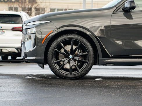 Used 2024 BMW X7 M60i w/ Executive Package image 8