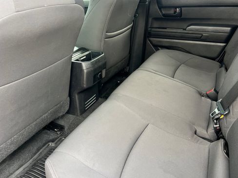 Used 2024 Toyota Tacoma SR5 image 9