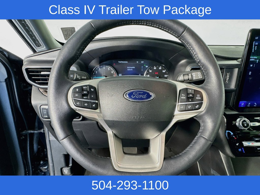 Used 2024 Ford Explorer Limited w/ Limited Technology Package RWD image 13