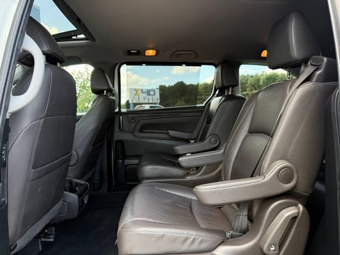 Used 2019 Honda Odyssey EX-L image 17