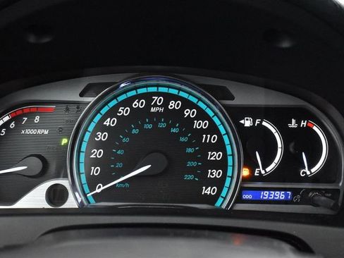 Used 2014 Toyota Venza LE FWD image 12