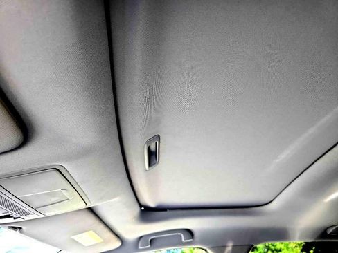 Used 2016 Acura MDX SH-AWD w/ Technology Package image 18