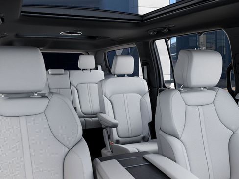 New 2026 Jeep Grand Wagoneer Limited AWD/4WD image 26