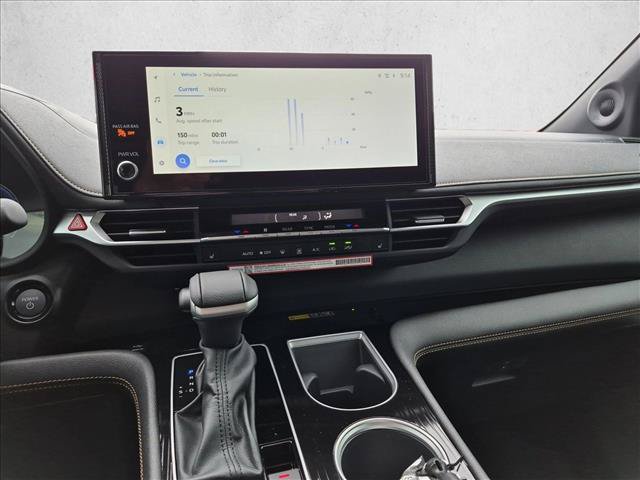 New 2026 Toyota Sienna XLE Woodland Edition AWD/4WD image 12